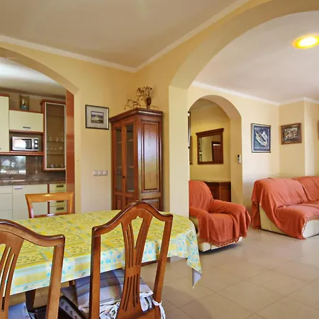 Appartement By The Sea Baska, Krk - 24143 *